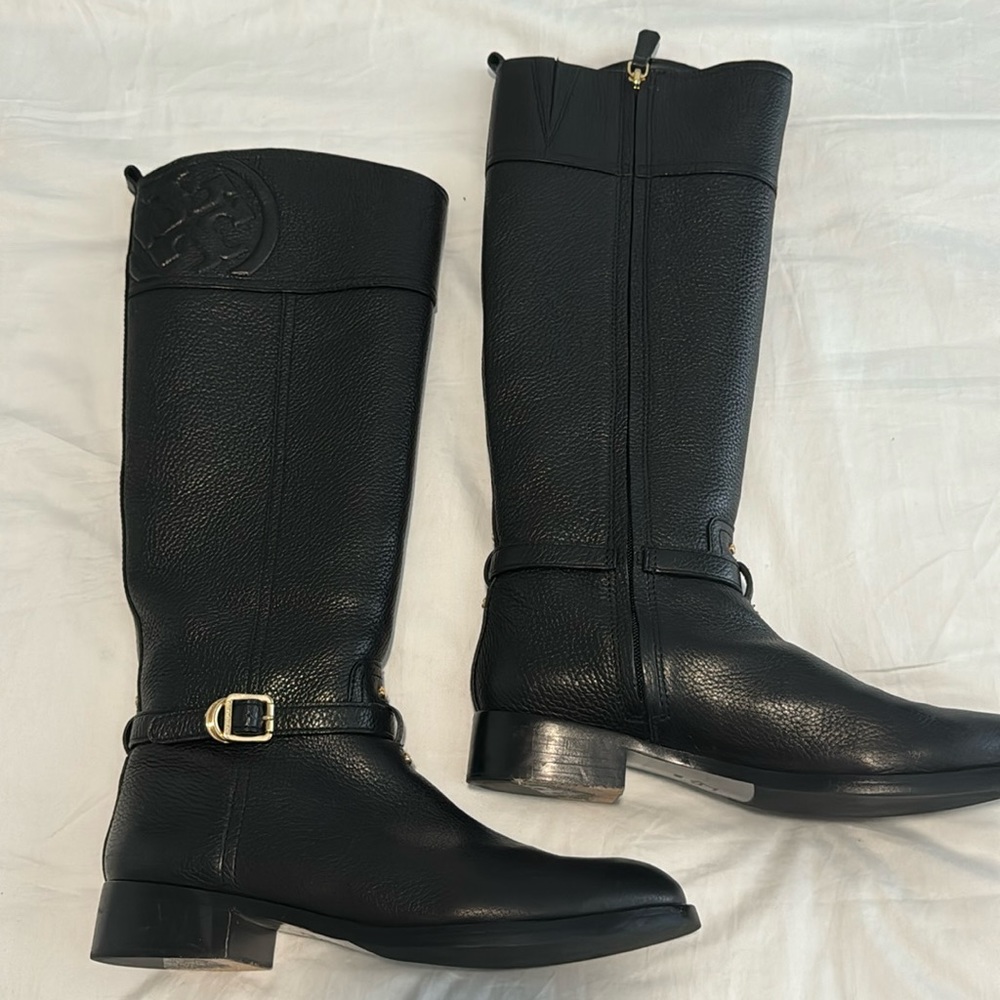 Tory Burch Boots